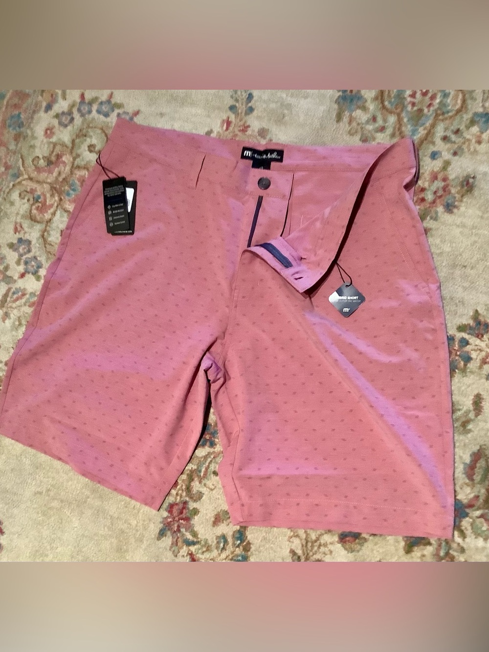 Travis Mathew Manzanillo Earth Red Flat Front Golf Shorts Sz 40 - NWT